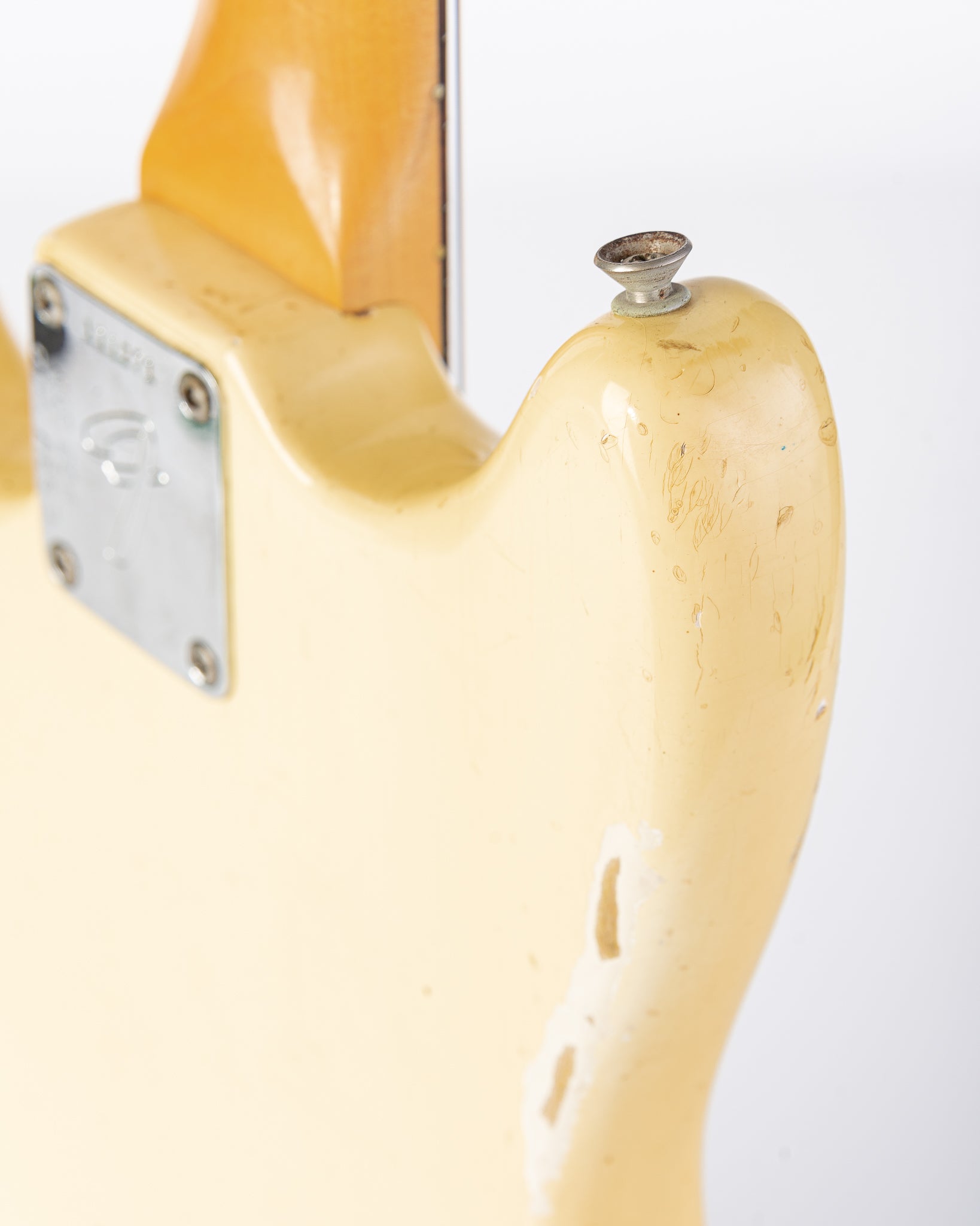 Vintage Fender Mustang 1965-1966 Electric Guitar- White with Original Hardshell Case