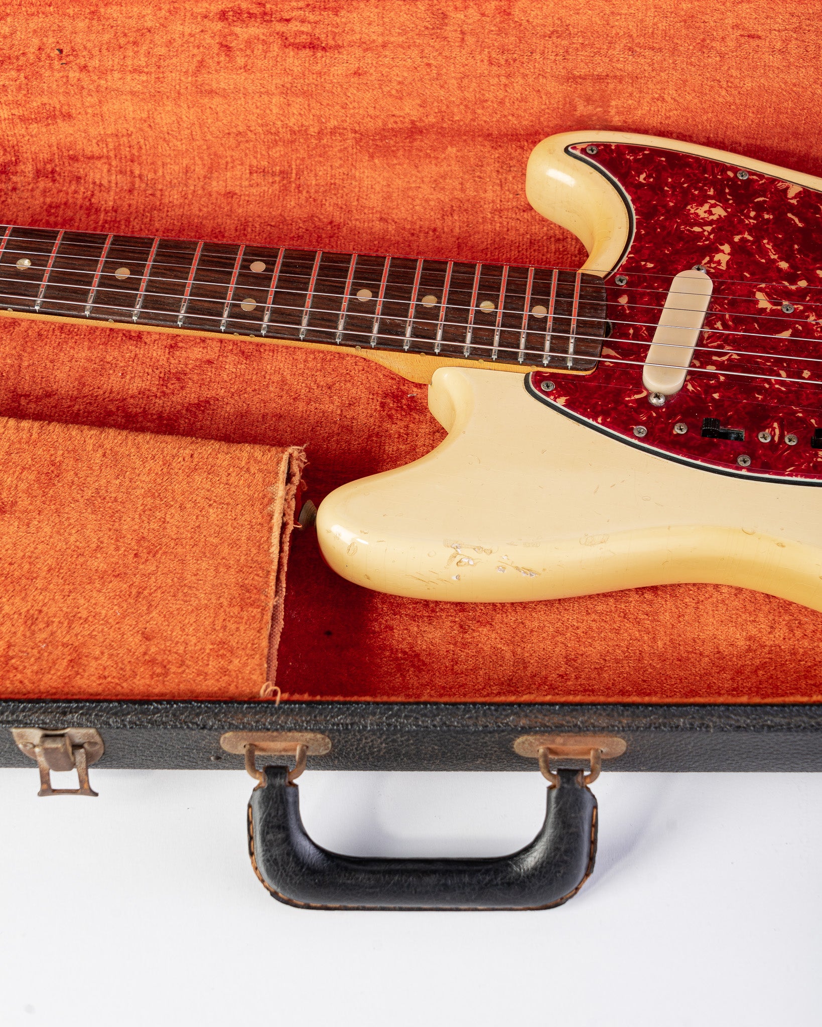 Vintage Fender Mustang 1965-1966 Electric Guitar- White with Original Hardshell Case