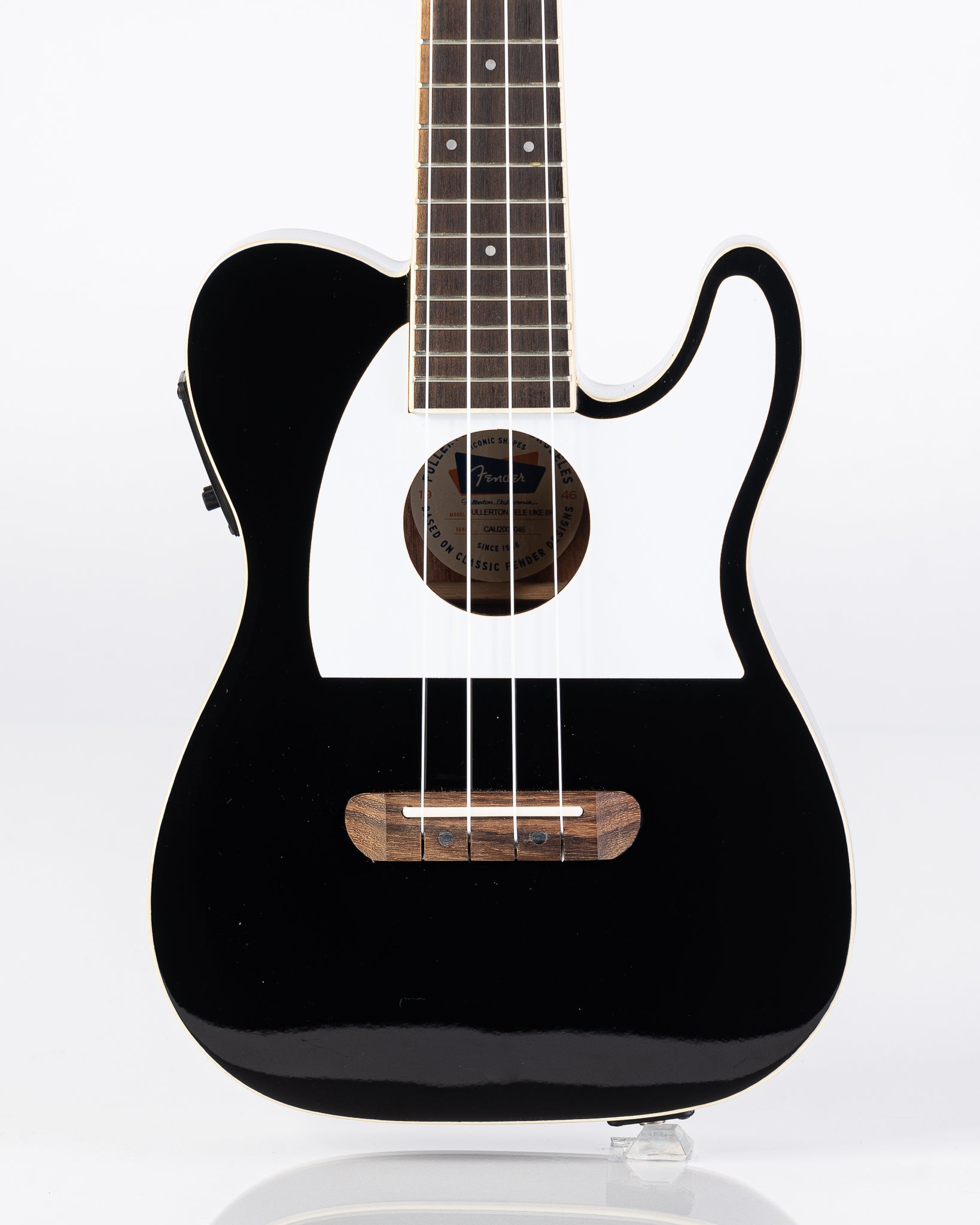 Fender Fullerton Telecaster Ukulele with Walnut Fingerboard - Black