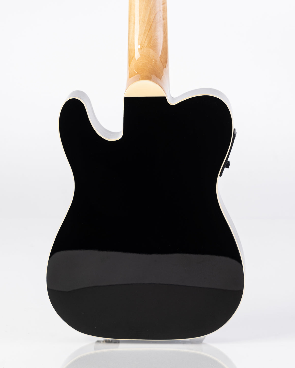 Fender Fullerton Telecaster Ukulele with Walnut Fingerboard - Black