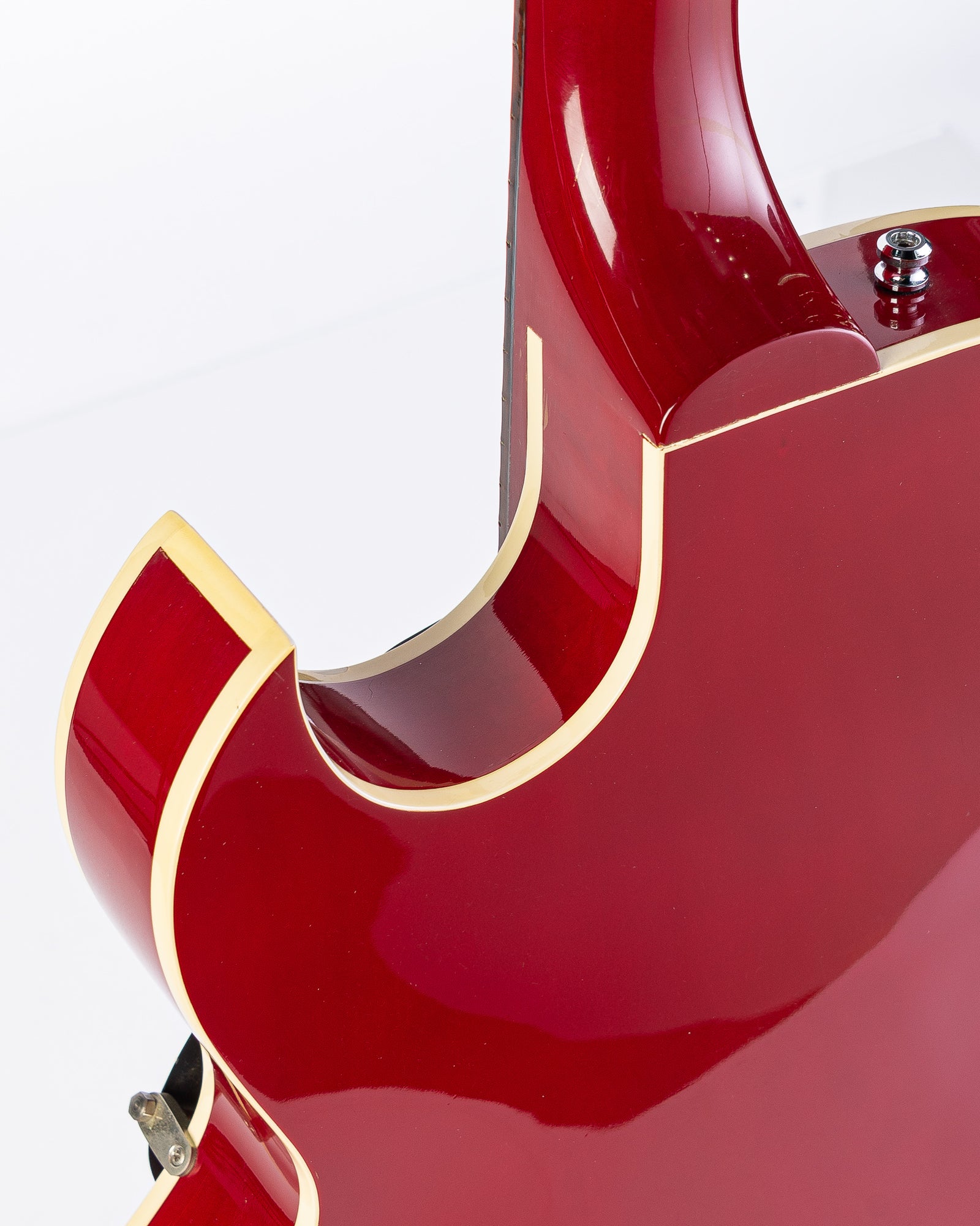 USED Gibson ES-135 Semi-hollow Electric Guitar with Bigsby Tremolo 1997- Transparent Cherry Red with HSC