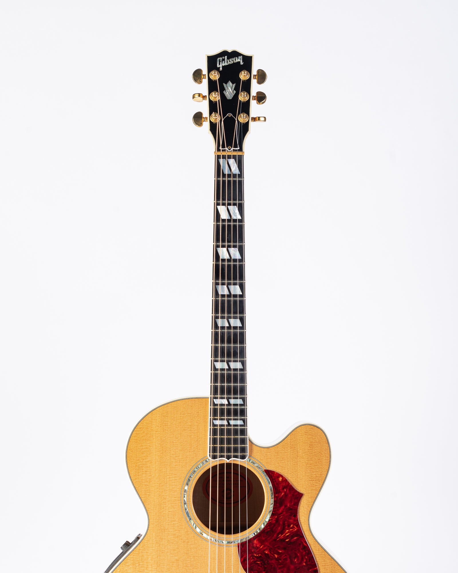 Used Gibson J185 EC Natural with case