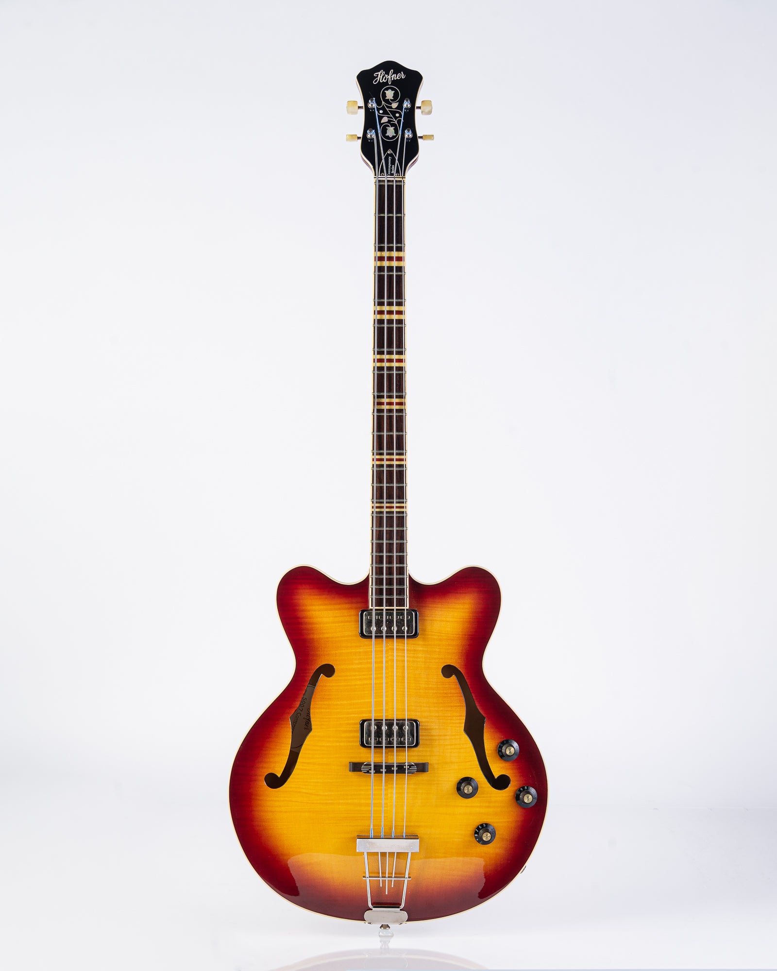 USED Hofner 500/7 Contemporary Bass Sunburst W/HSC