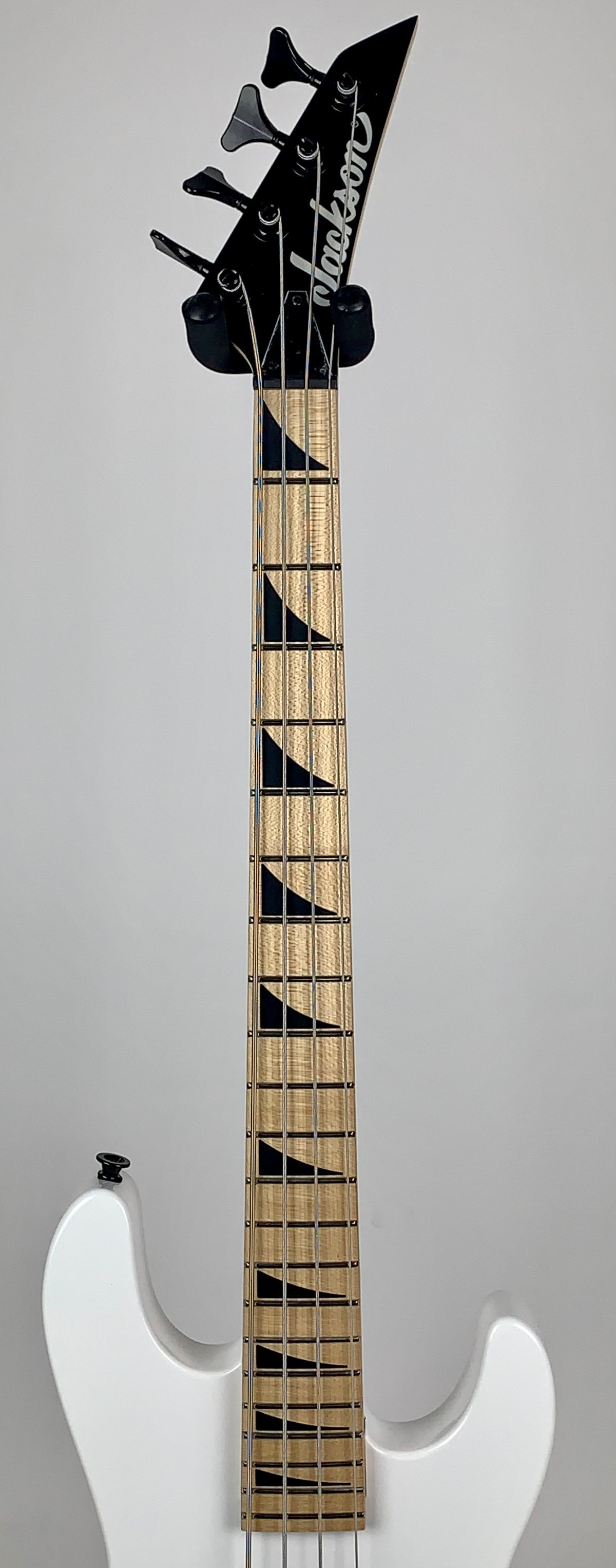 Jackson JS1X Bass Minion Snow White
