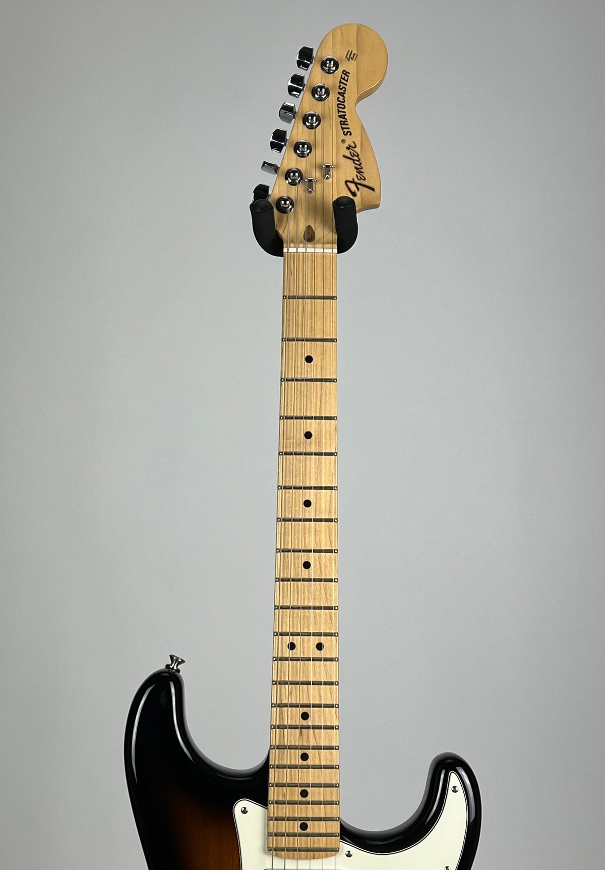 USED 2017 Fender American Special Stratocaster 2-Color Sunburst Maple Neck