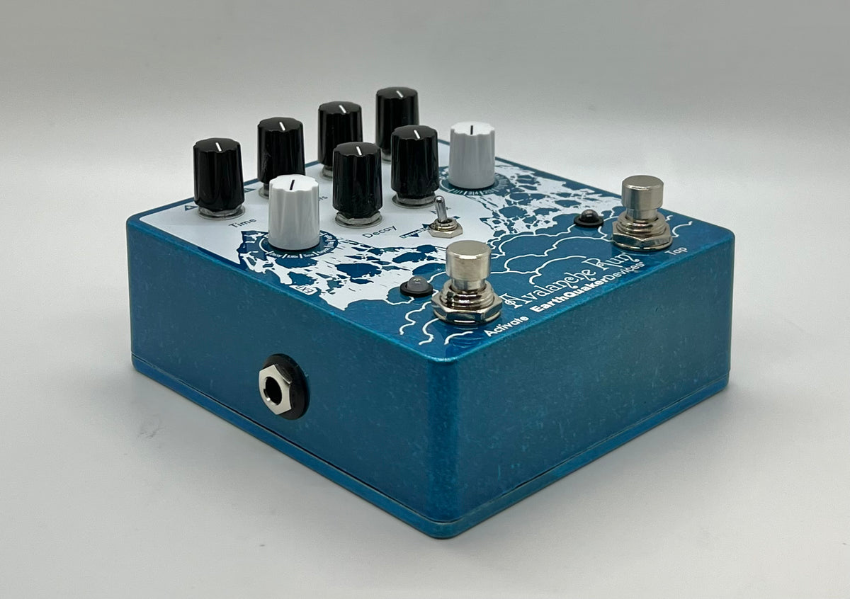 Used EarthQuaker Devices Avalanche Run Pedal