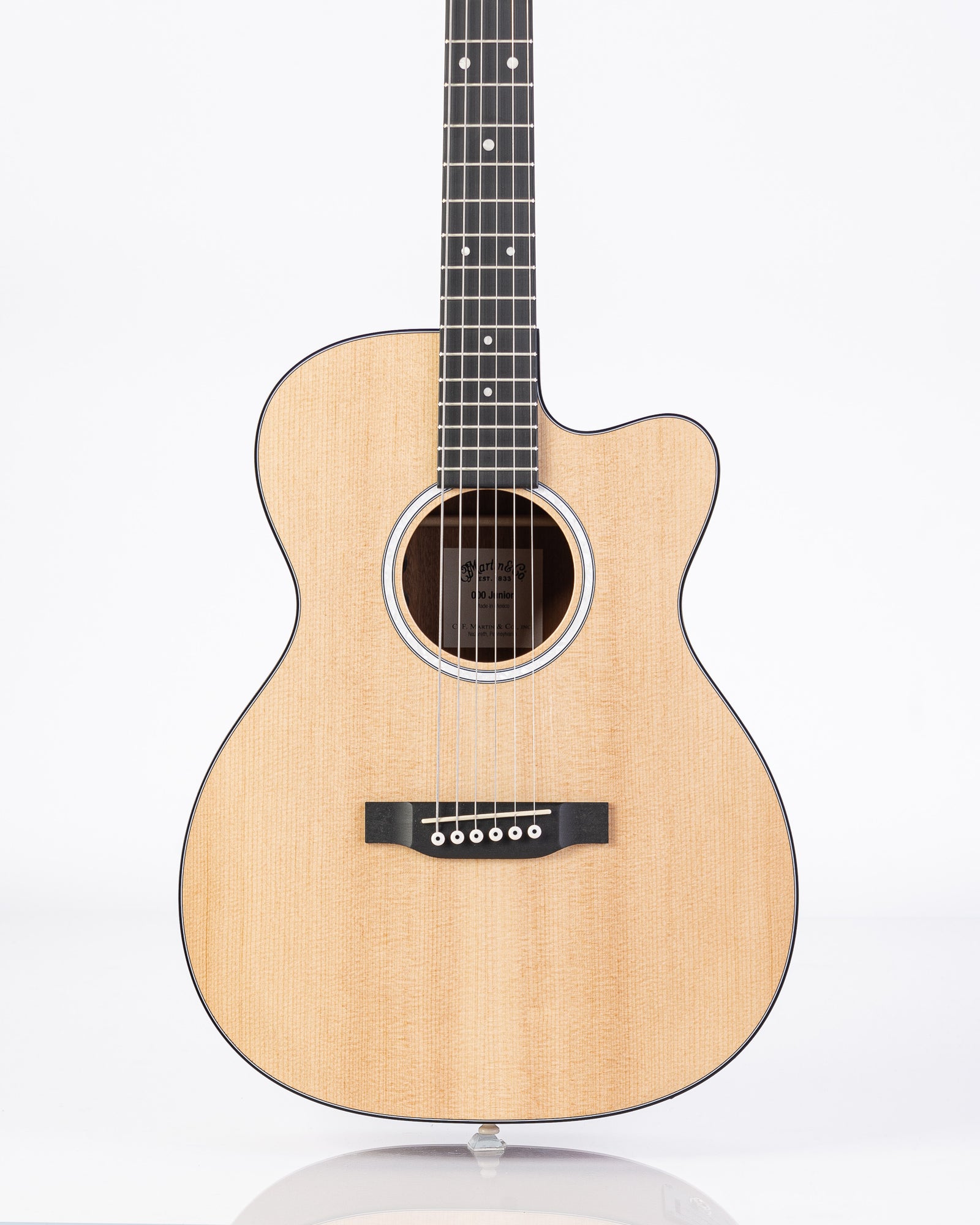 Martin 000C Jr-10E Junior Series