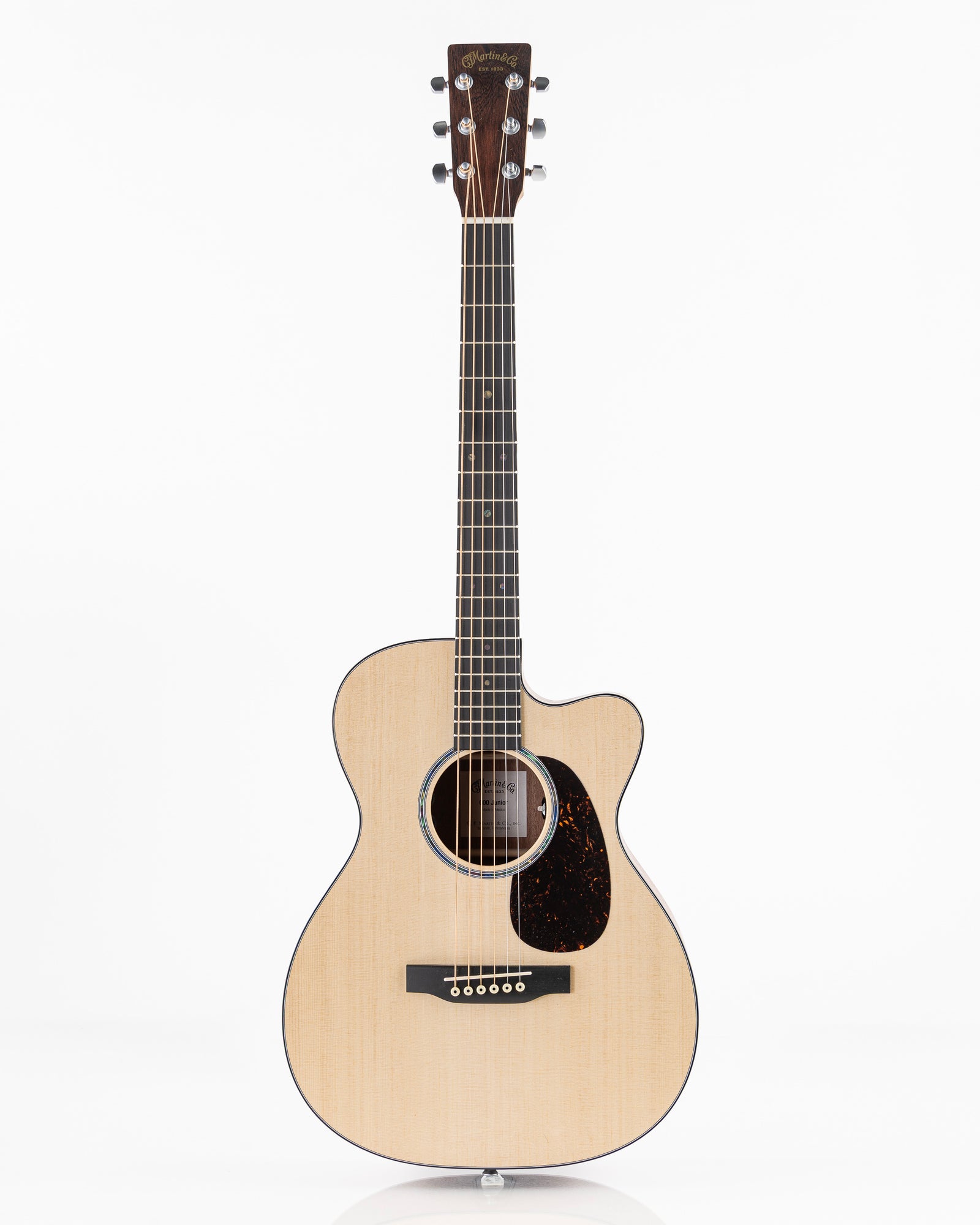 Martin 000C Jr E Cutaway Junior Series Acoustic Electric Guitar - Natural