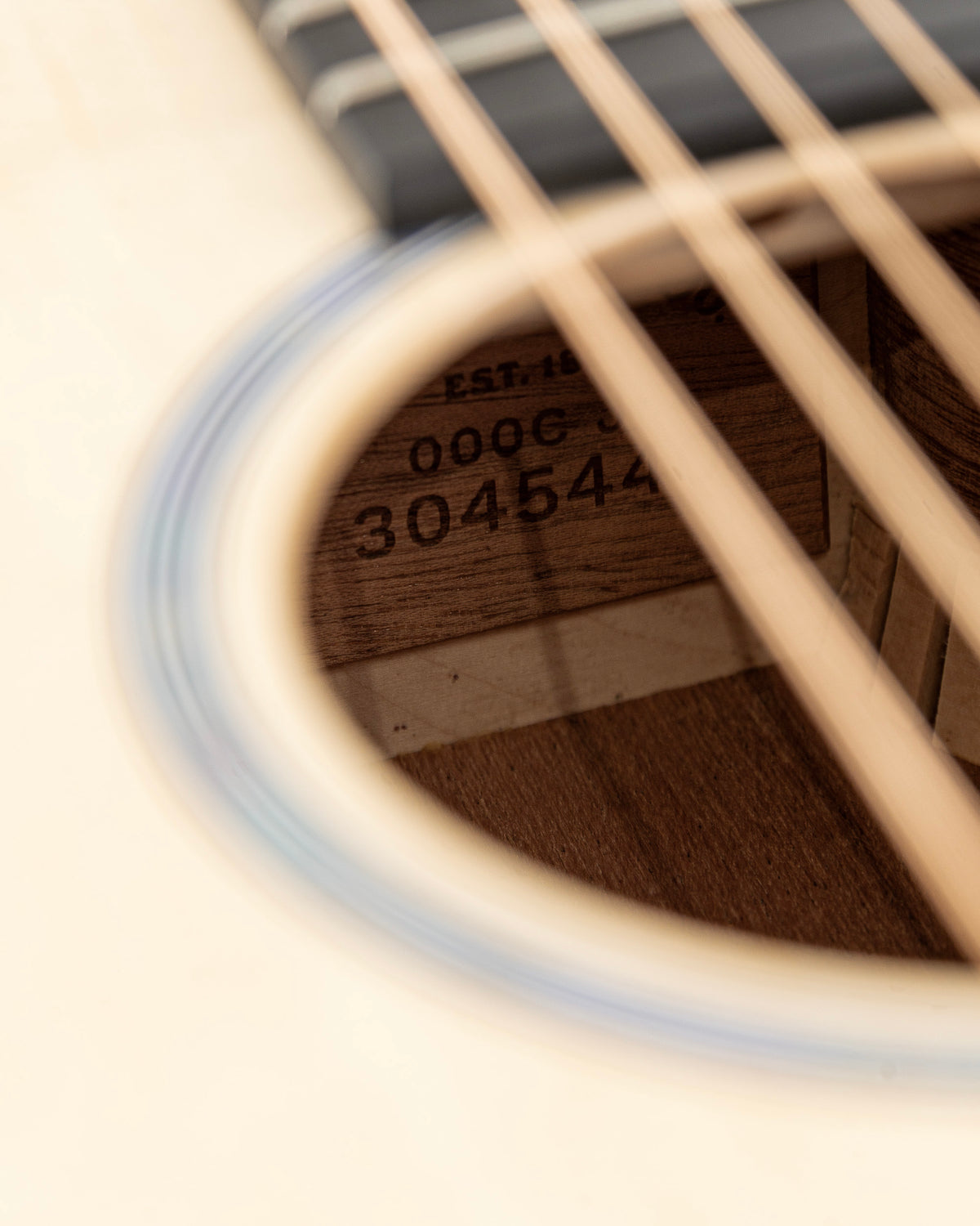 Martin 000C Jr E Cutaway Junior Series Acoustic Electric Guitar - Natural