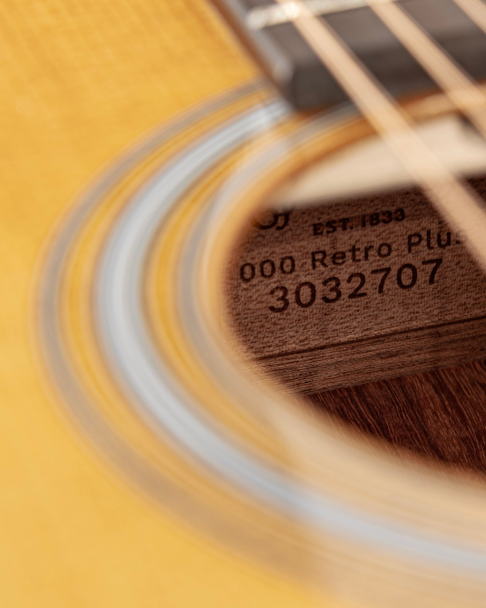 Martin 000E Retro Plus Granadillo Road Series Acoustic Electric Guitar - Aging Toner Natural Gloss