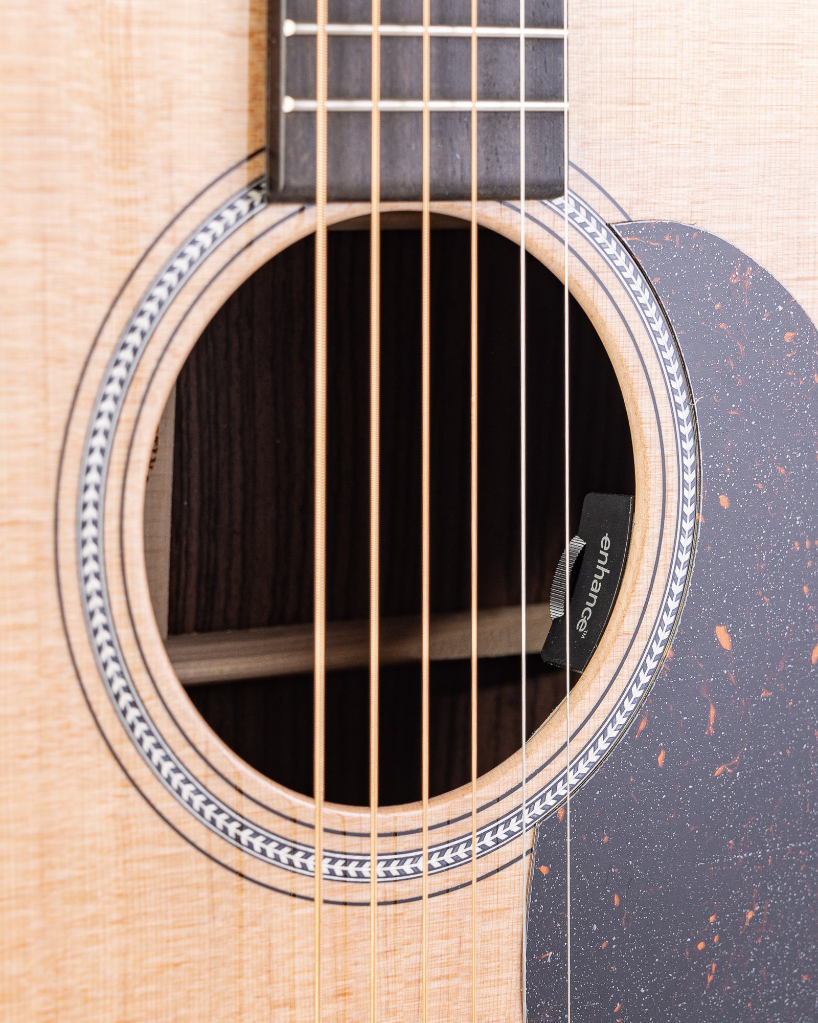 Martin D-16E Rosewood