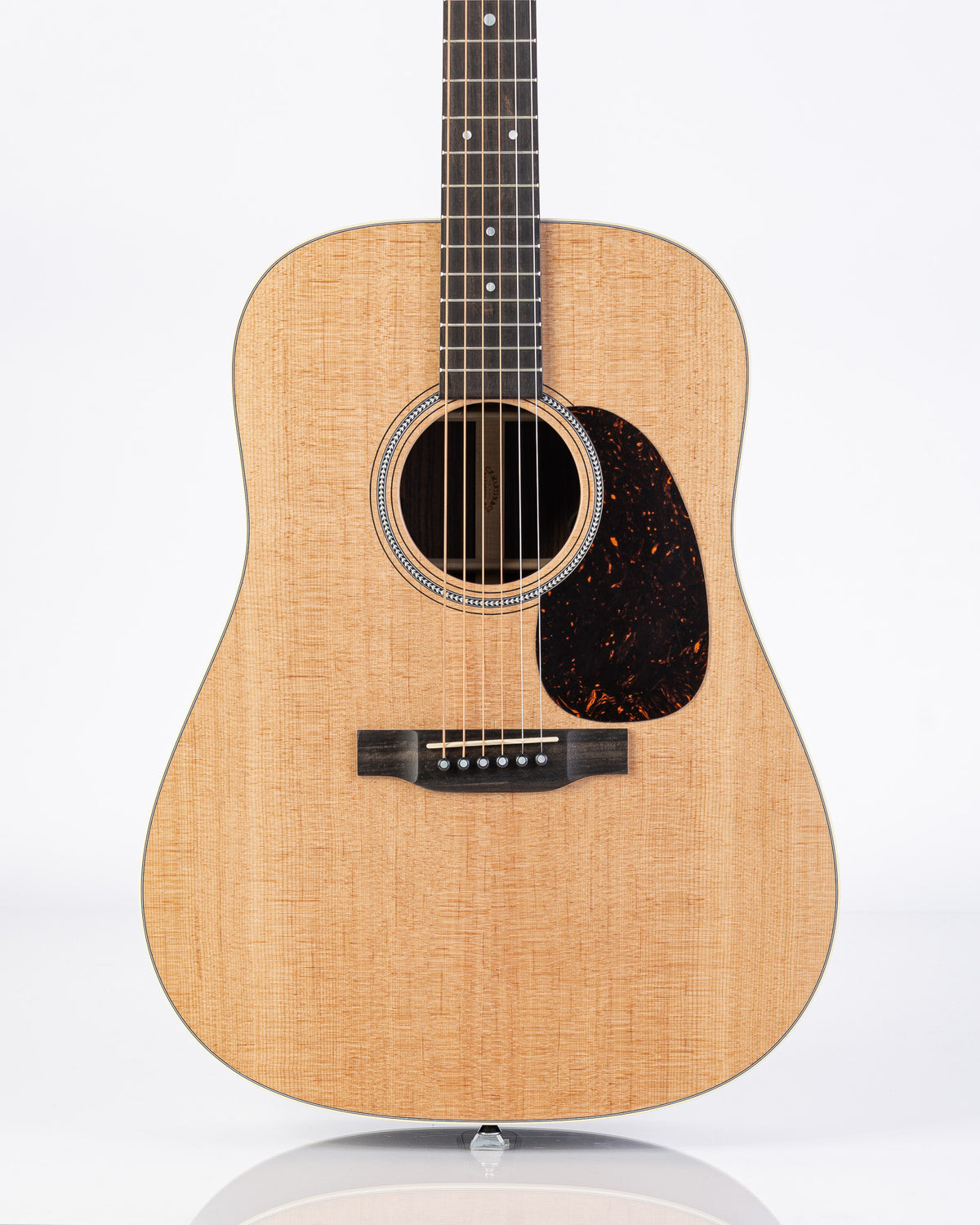 Martin D-16E Rosewood