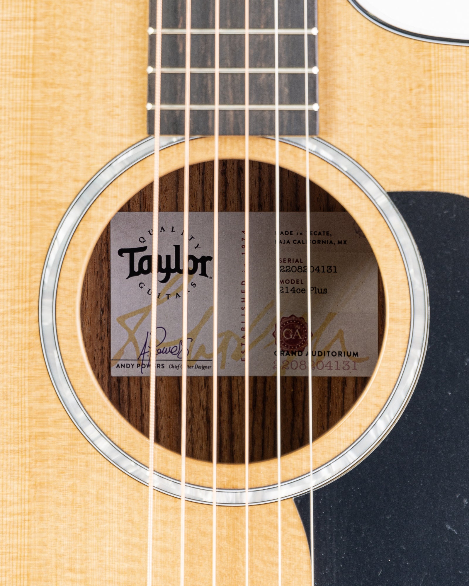 Taylor 214ce Plus Acoustic Electric Guitar - Natural