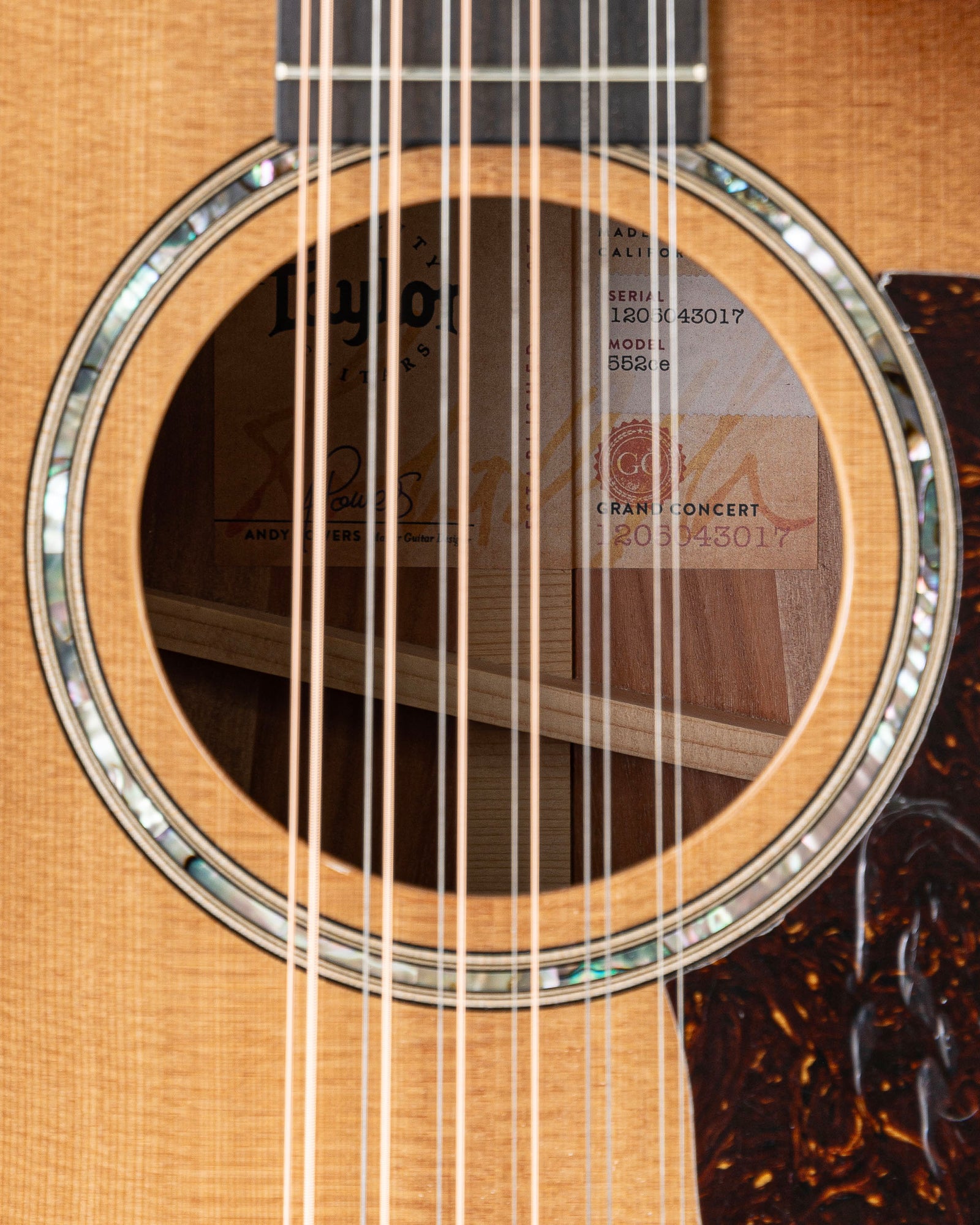 Taylor 552ce Compact 12 String Acoustic Electric Guitar - Urban Ironbark