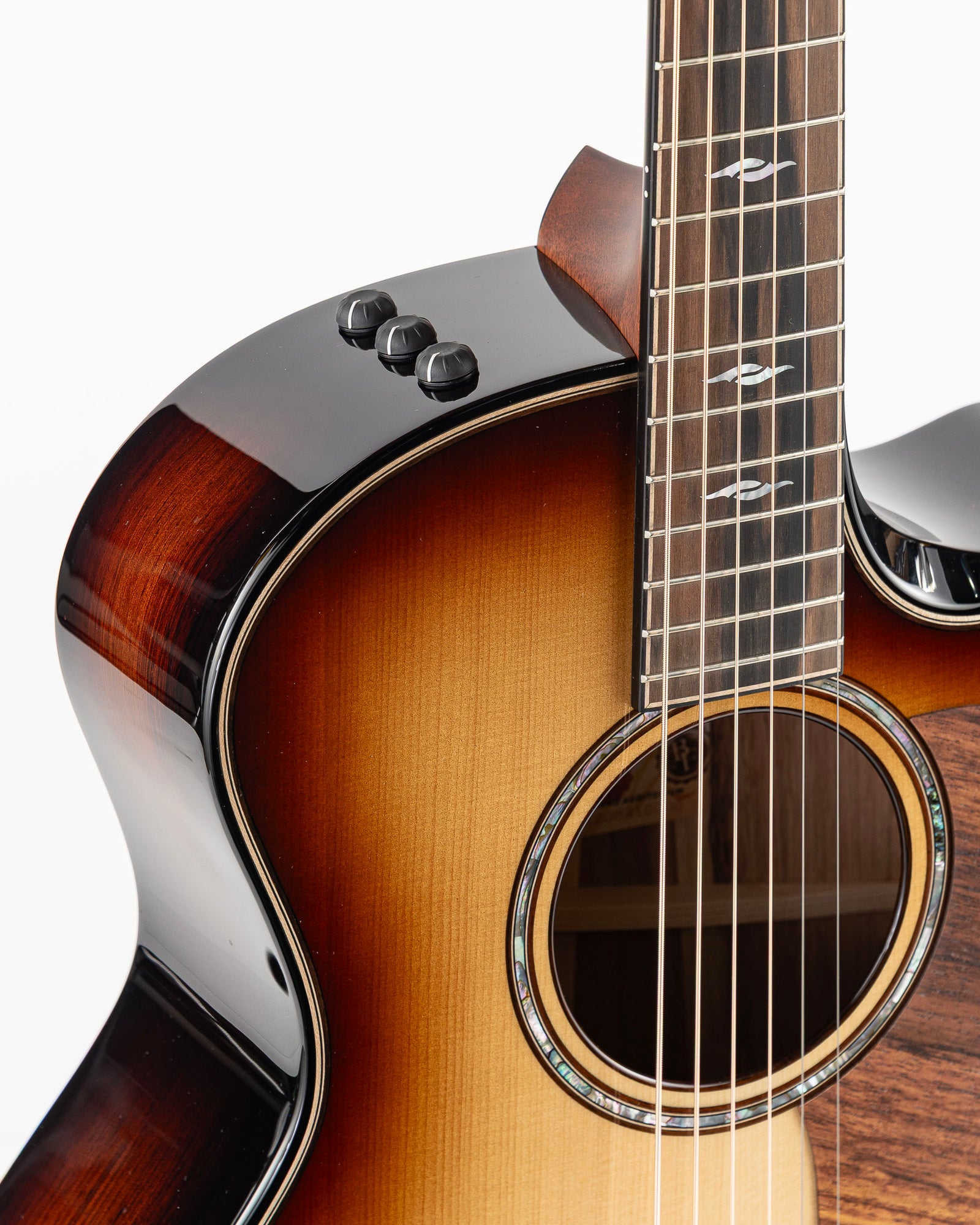 Taylor Builder's Edition 814ce Acoustic Electric Guitar - Shaded Edgeburst