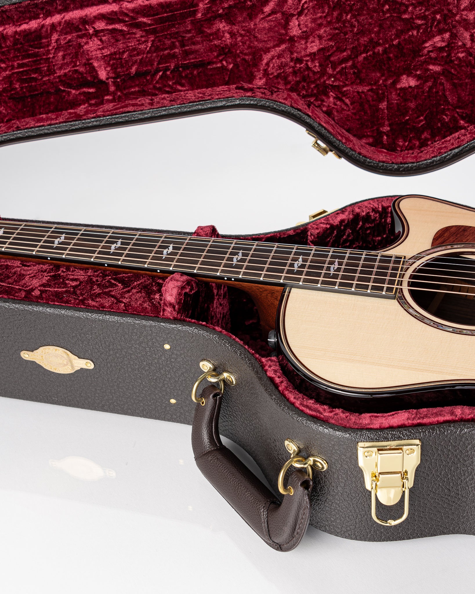 Taylor Builder's Edition 814ce Acoustic Electric Guitar - Natural