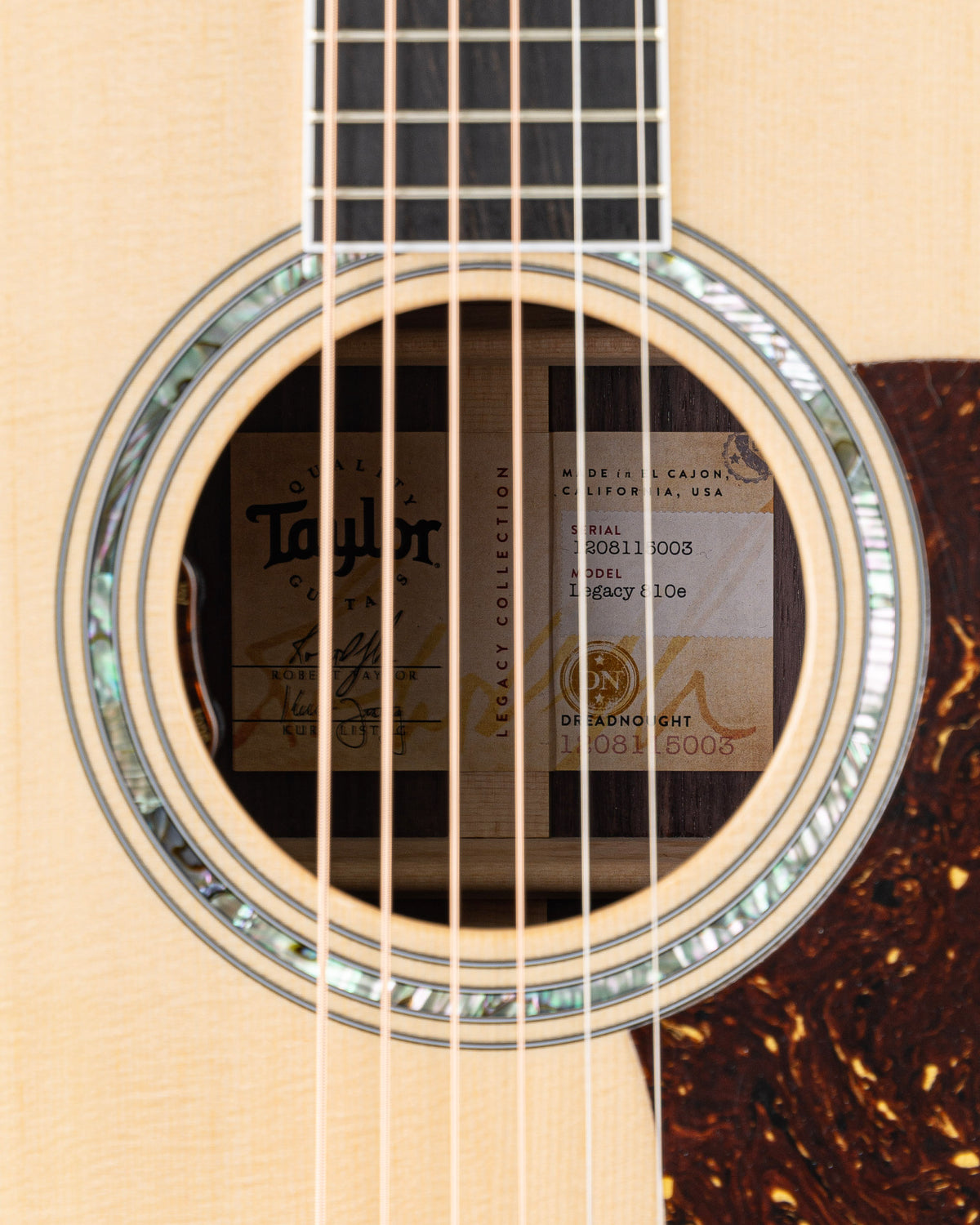 Taylor Legacy 810e Acoustic Electric Guitar - Natural Gloss