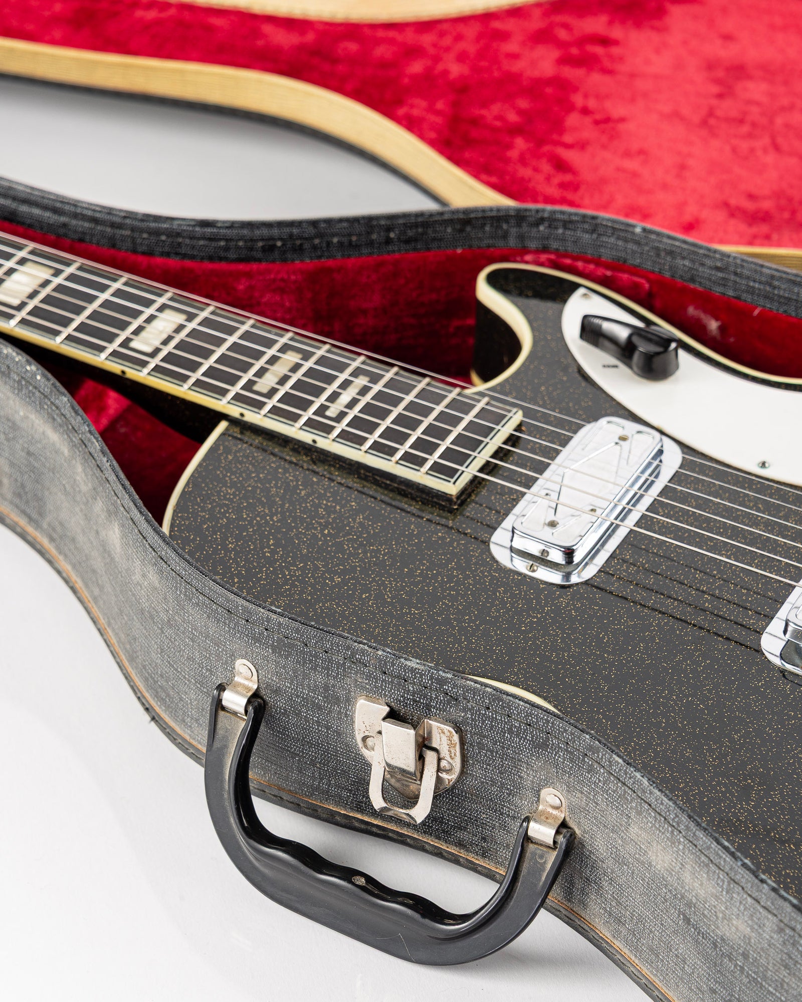 USED 1959 Silvertone 1423 Jupiter Electric Guitar - Black Sparkle with Original Case