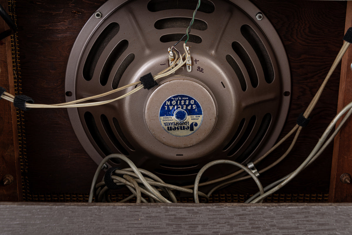 USED 1964 Gibson Falcon GA-19RVT Guitar Combo Amp - Tweed