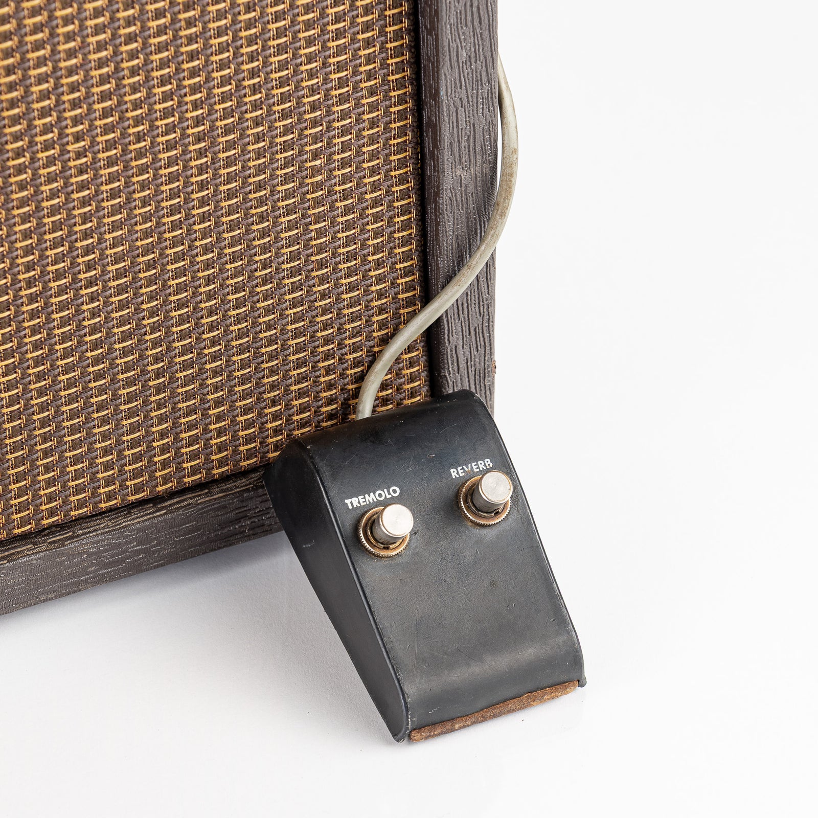 USED 1964 Gibson Falcon GA-19RVT Guitar Combo Amp - Tweed