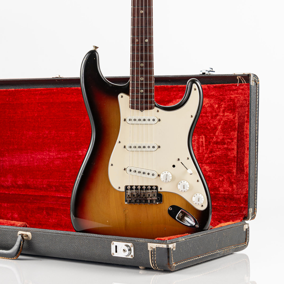 USED 1971 Fender Stratocaster with 4-Bolt Neck Electric Guitar - Three Tone Sunburst with Original Hardshell Case