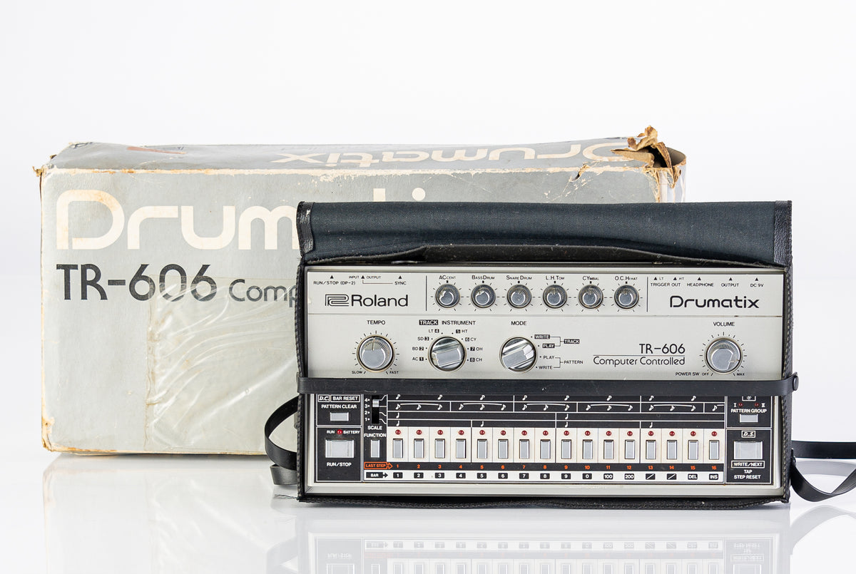 USED 1981 Roland TR-606 Drumatix Analog Drum Machine with Original Box and Case