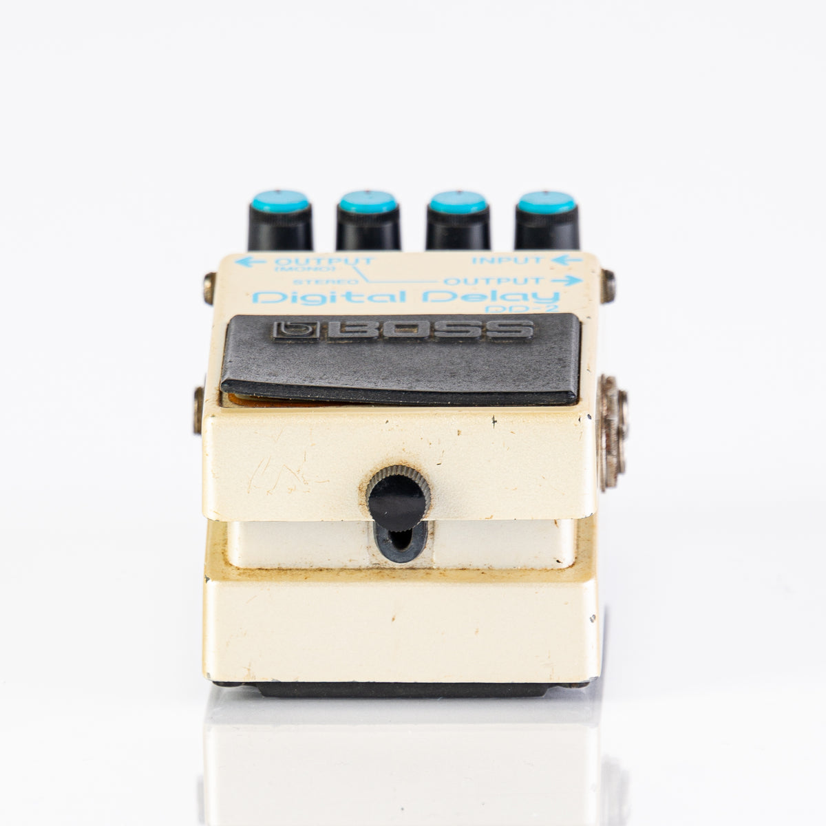 逸品　BOSS DD-2 Digital Delay ヴィンテージ Boss DD-2 Digital Delay Compressor Effect (1984) | RetroFret