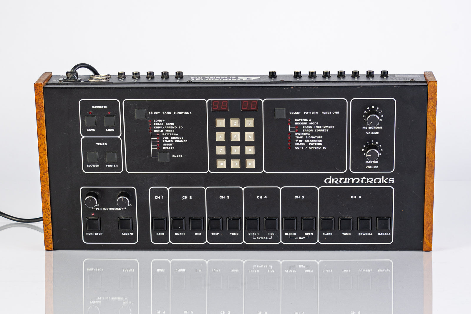USED 1984 Sequential Circuits Drumtraks 12 Voice Drum Machine