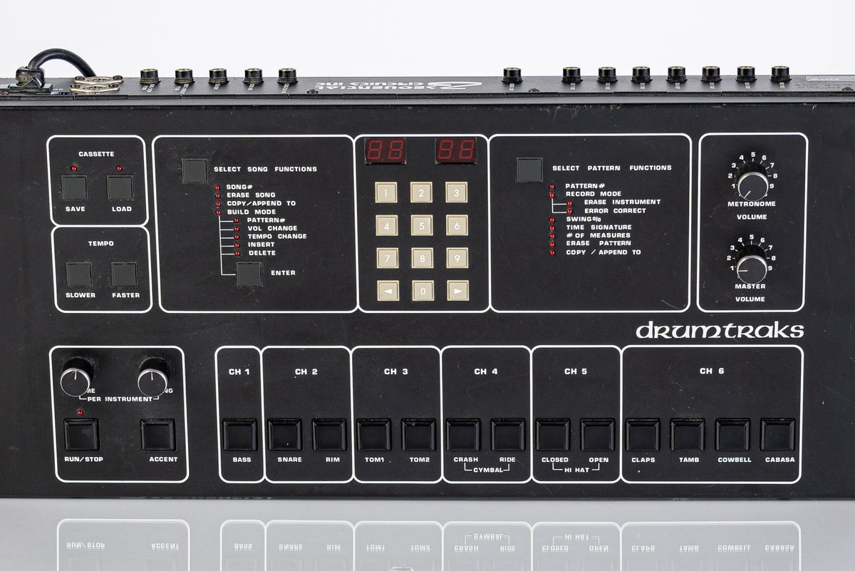 USED 1984 Sequential Circuits Drumtraks 12 Voice Drum Machine