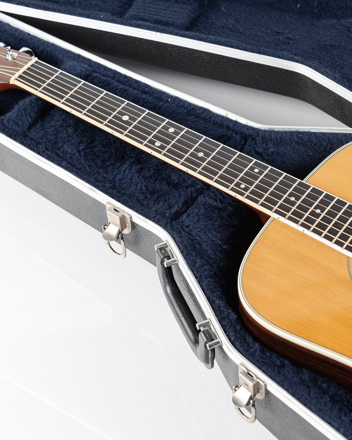 USED 1986 Martin D-35 Dreadnought Acoustic Guitar - Natural
