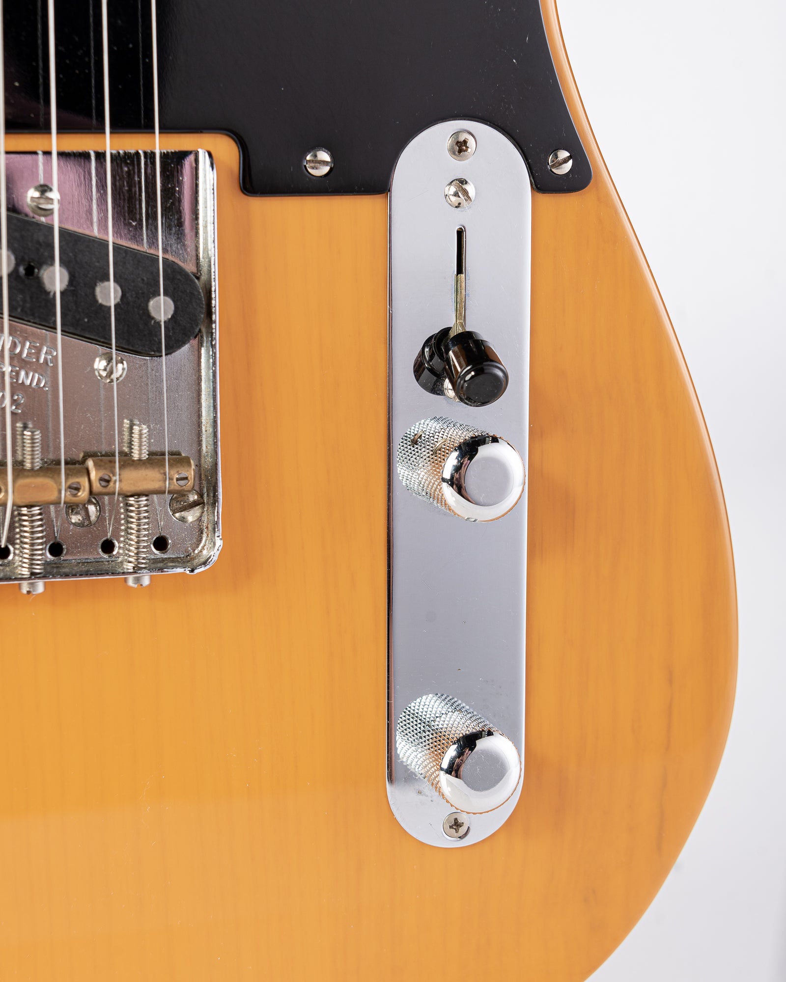 USED 2004 Fender '52 American Vintage Telecaster Electric Guitar- Butterscotch Blonde w/HSC