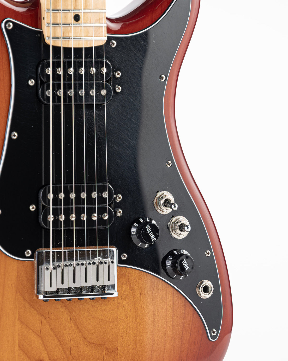 USED 2021 Fender Player Lead III Electric Guitar - Sienna Sunburst