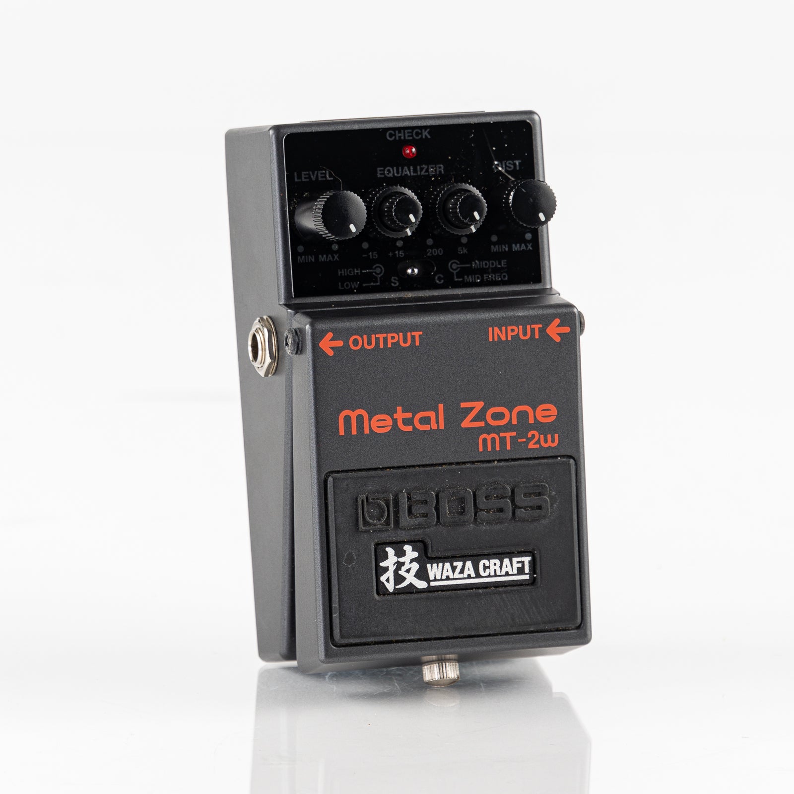 USED Boss MT-2W Waza Craft Metal Zone Distortion Pedal