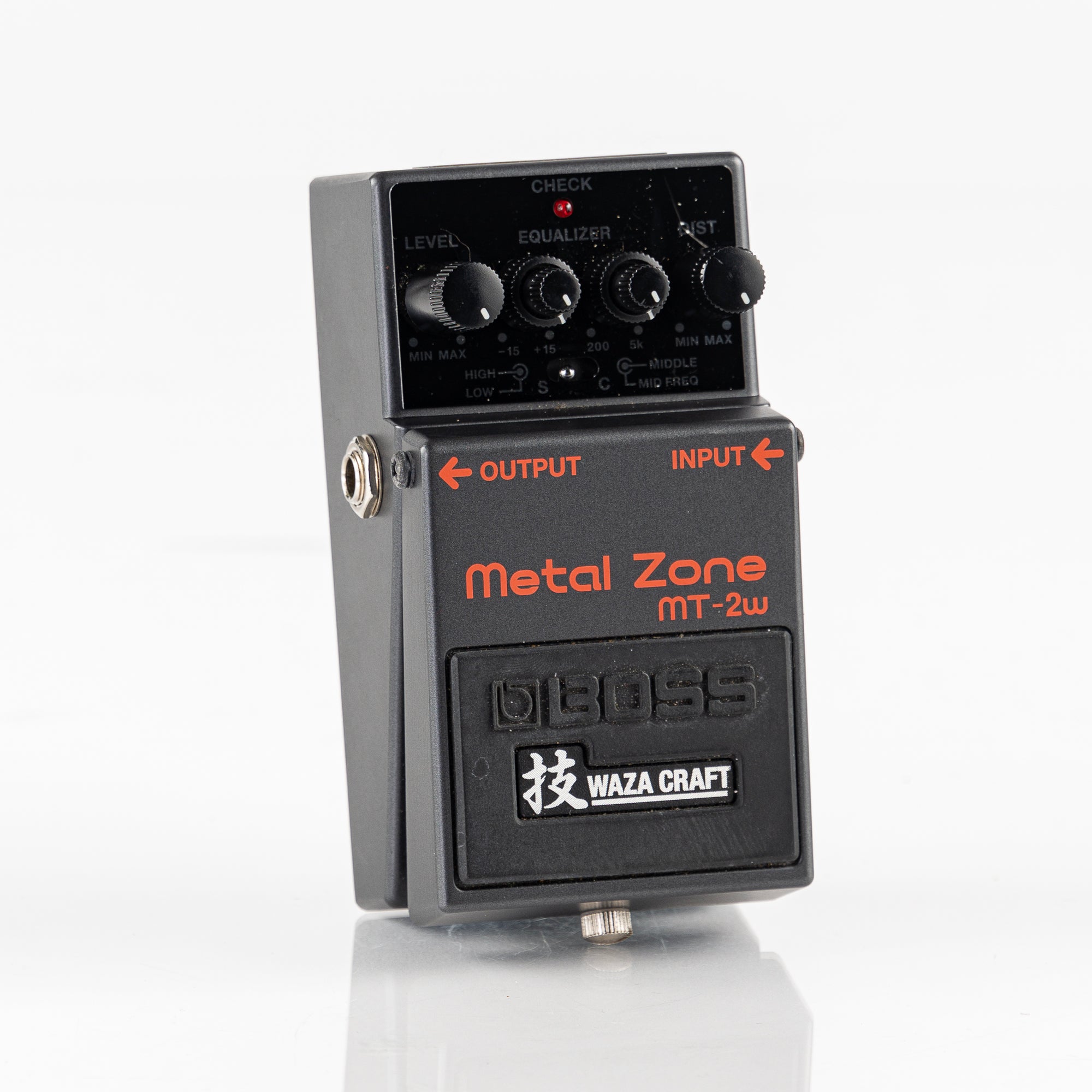 USED Boss MT-2W Waza Craft Metal Zone Distortion Pedal
