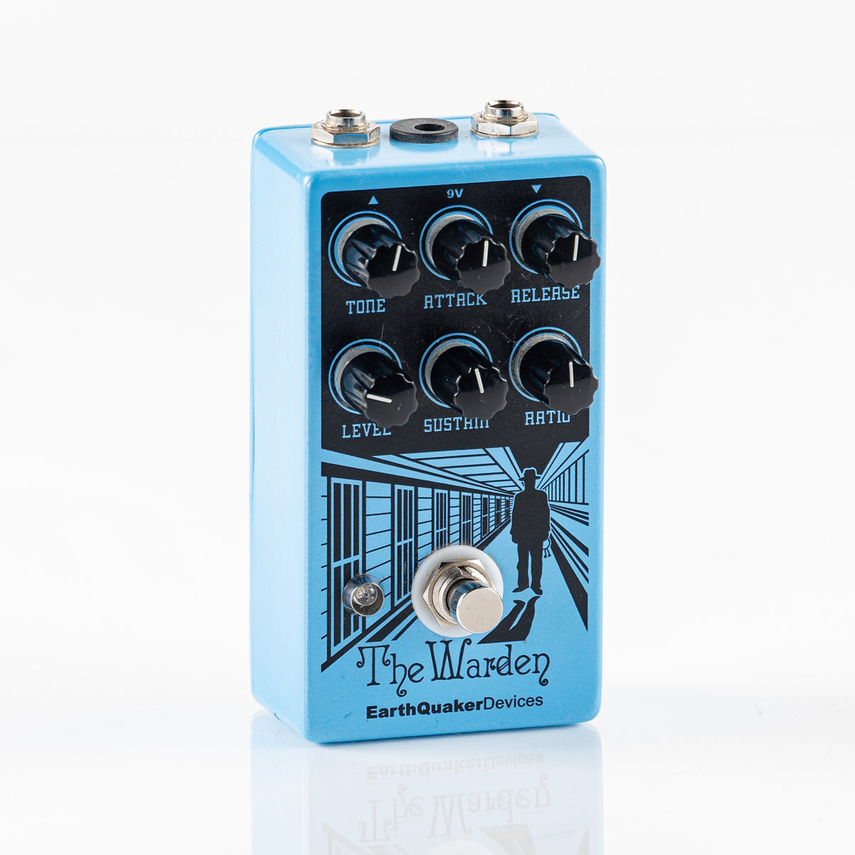 USED Earthquaker Devices The Warden V1 Optical Compressor Guitar Pedal