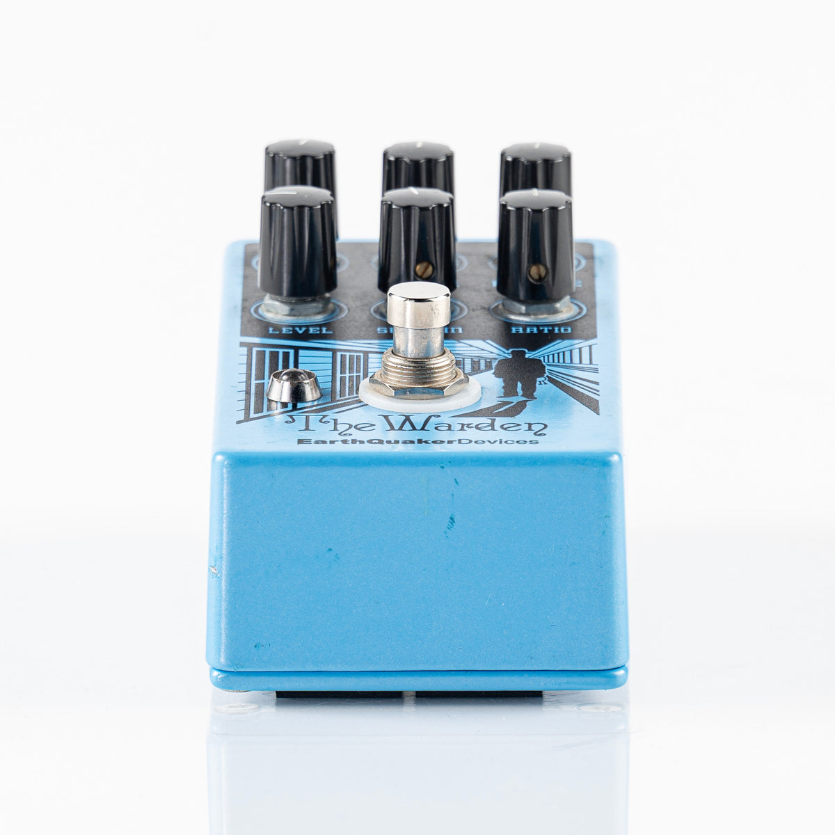 USED Earthquaker Devices The Warden V1 Optical Compressor Guitar Pedal