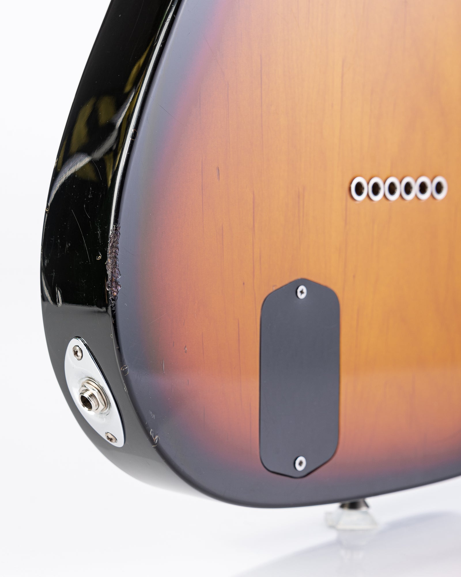 USED Fender Deluxe Nashville Power Telecaster with Fishman Powerbridge Electric Guitar- 2 Tone Burst with Tweed HSC