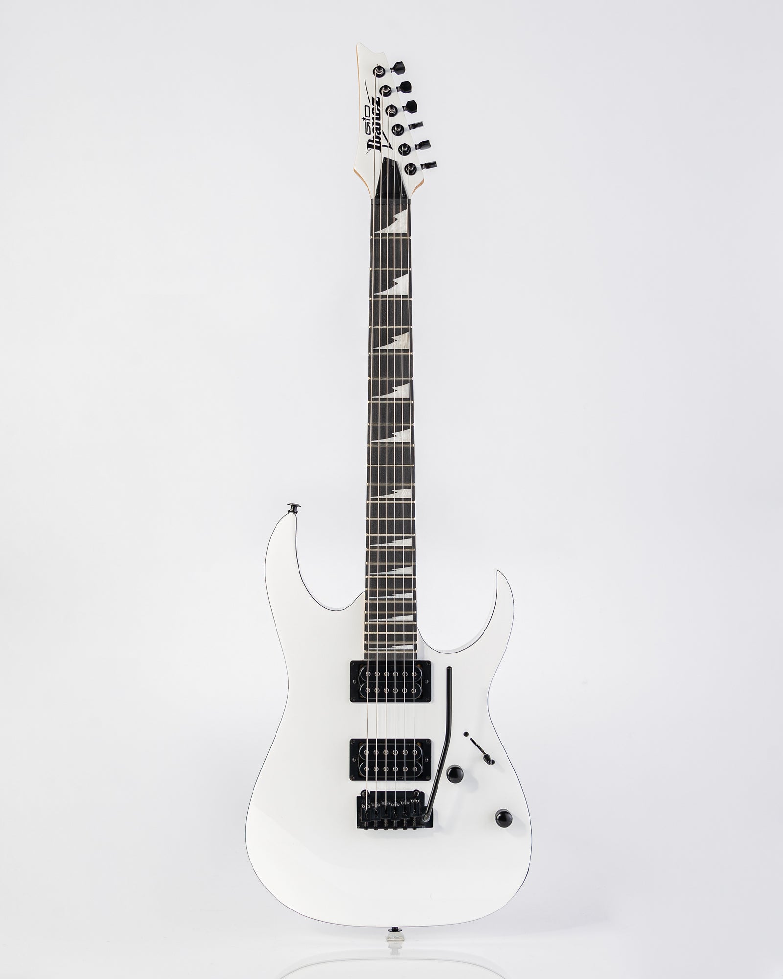USED Ibanez GRGR120EX Gio Electric Guitar - White