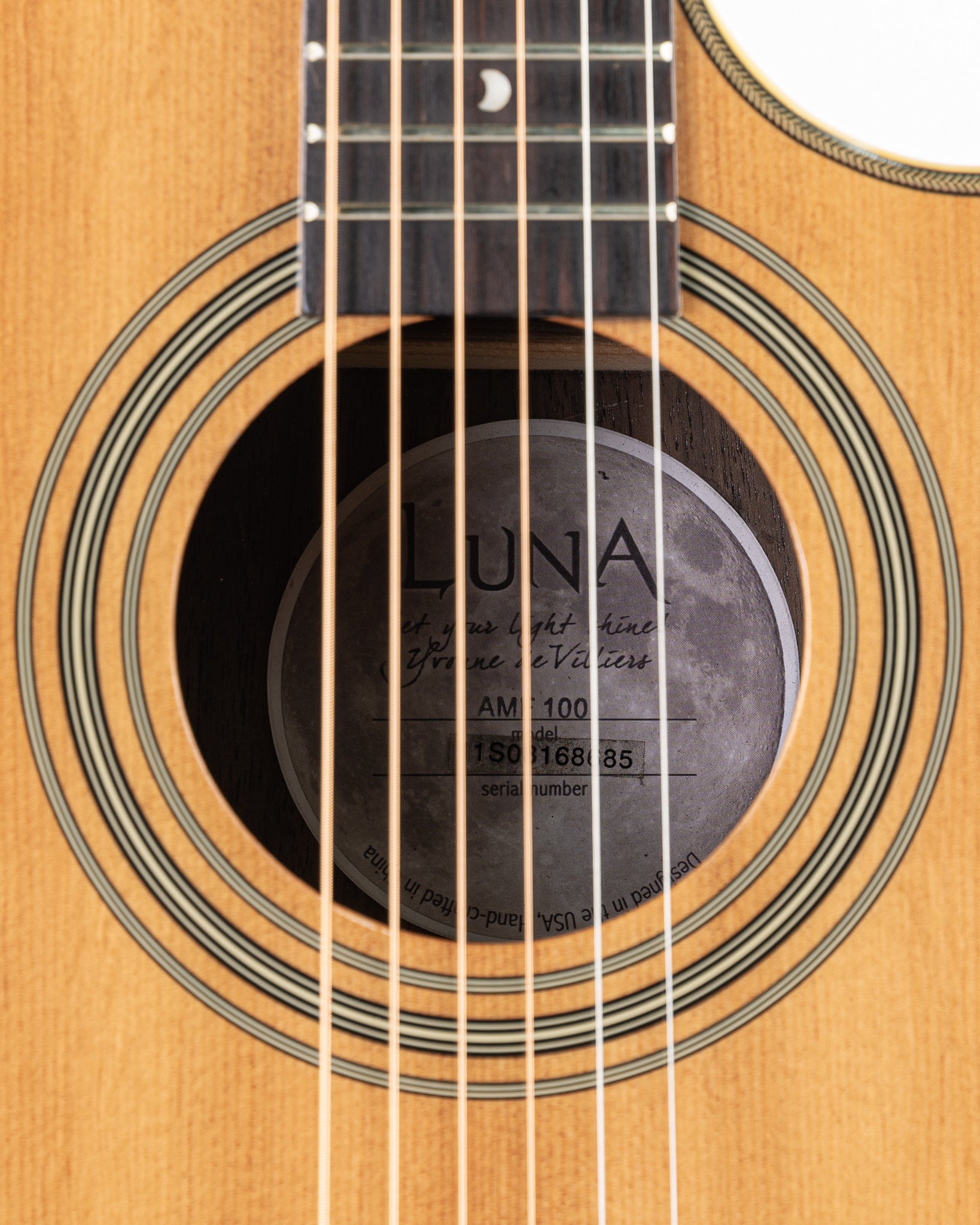 USED Luna AMF-100 Acoustic Electric Guitar - Natural