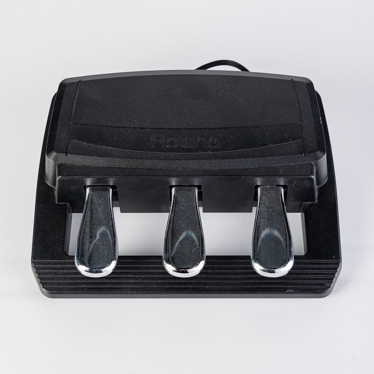 USED Roland RD-2000 Digital Stage Piano with RPU-3 Triple Pedal