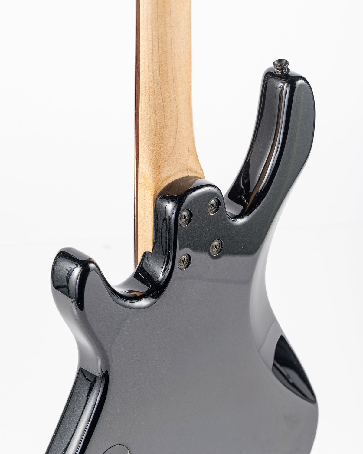 USED Squier MB-4 Electric Bass - Skull and Crossbones