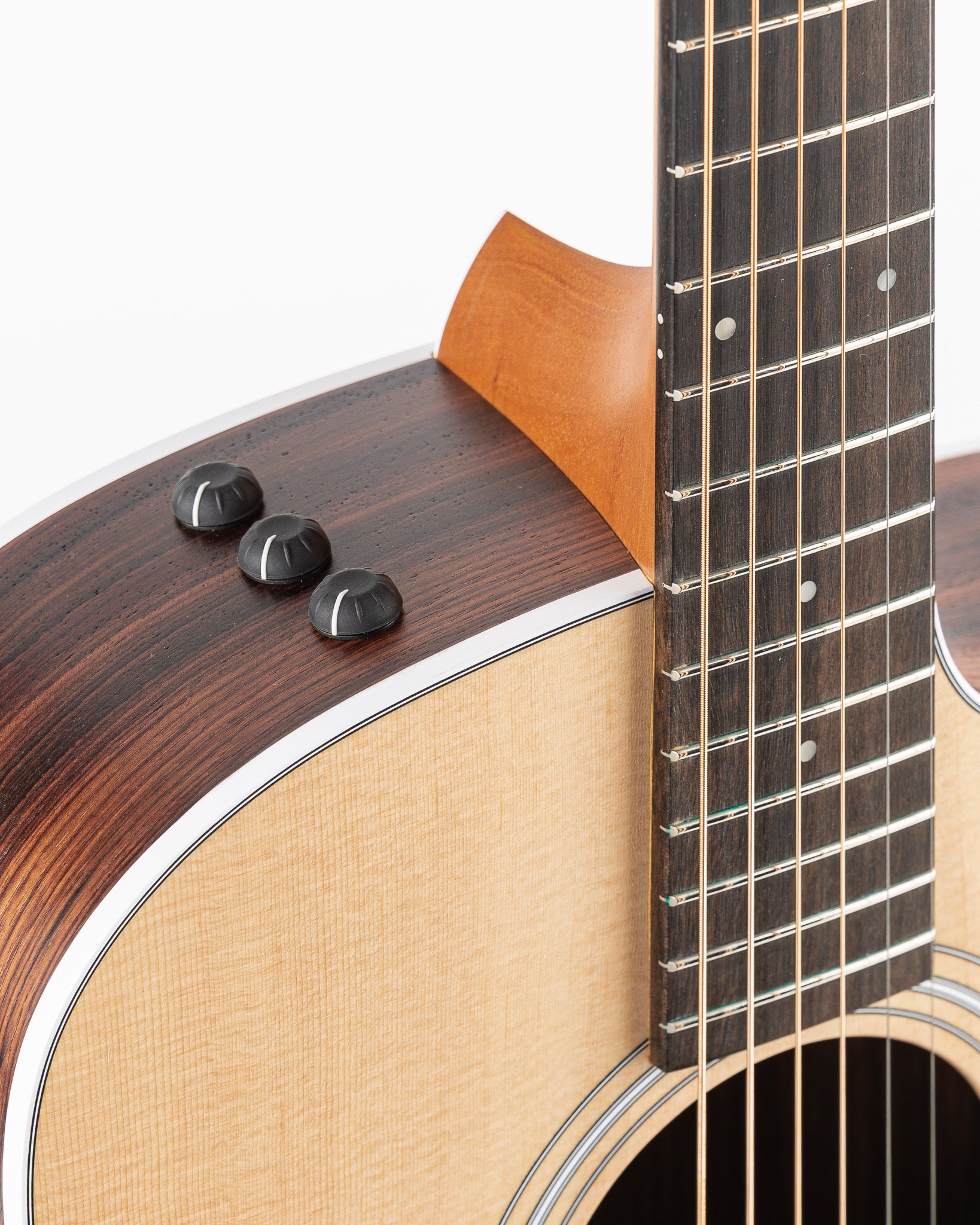 USED Taylor 210ce Acoustic Electric Guitar - Natural