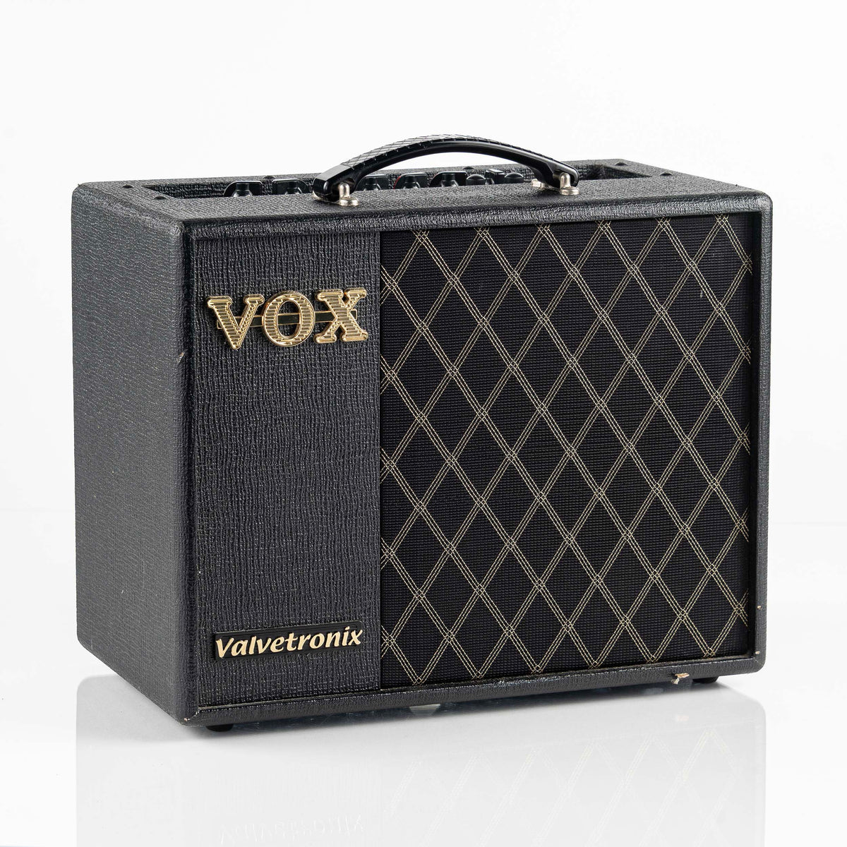 USED Vox VT20X Valvetronix 20 Watt Modeling Combo Guitar Amplifier