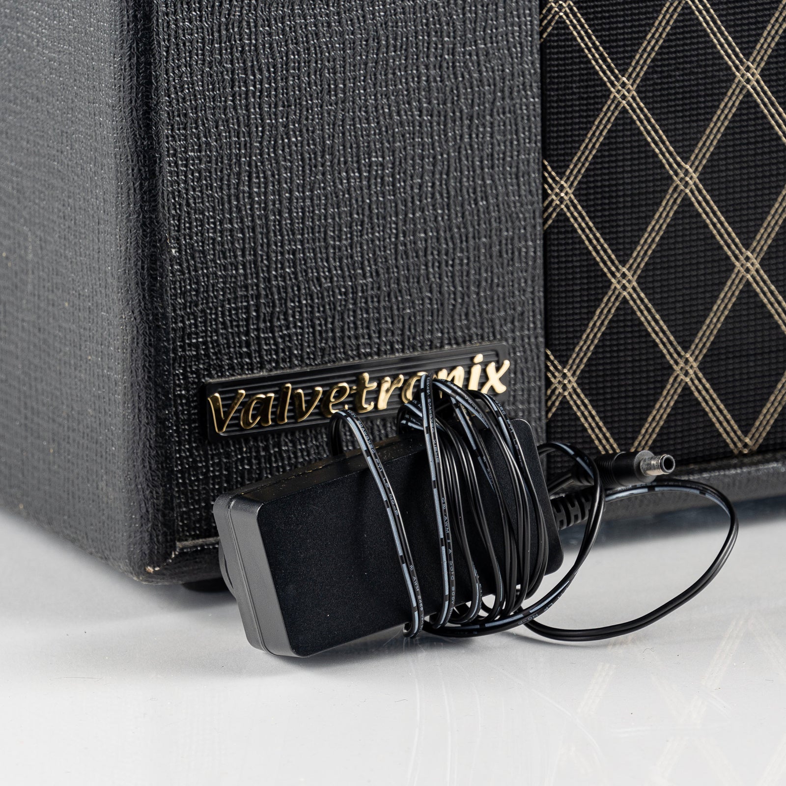 USED Vox VT20X Valvetronix 20 Watt Modeling Combo Guitar Amplifier