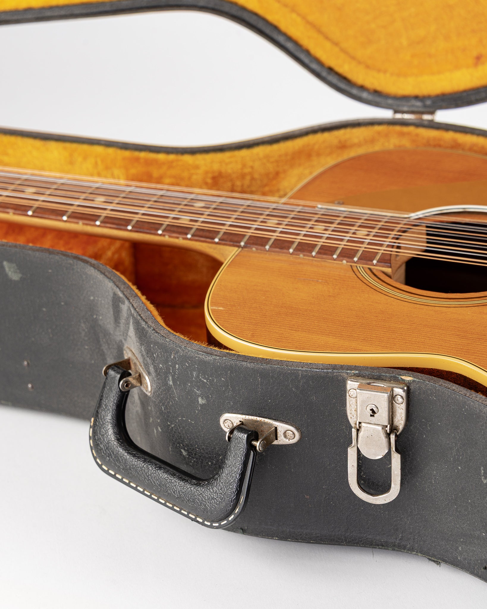 USED 1965 Fender Villager 12-String Acoustic Guitar - Natural with Original Hardshell Case (AS IS)
