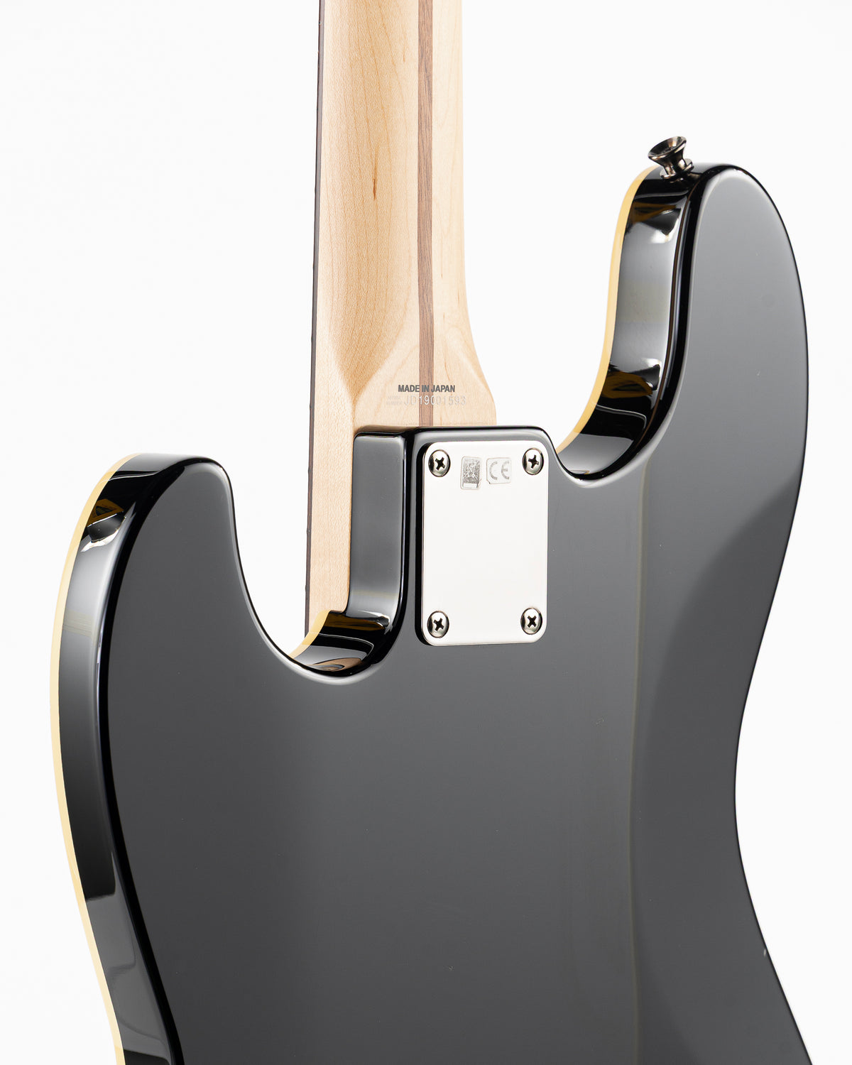 USED 2019 Fender Aerodyne Jazz Bass - Black