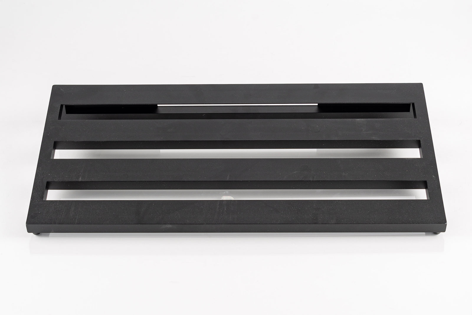 USED Strich Standard 25 Angled Aluminum Pedalboard with Carrying Bag
