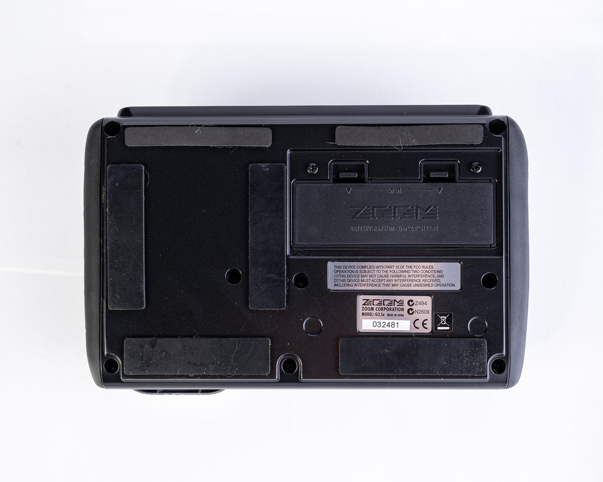 USED Zoom G2.1u Multi-Effects Guitar Pedal