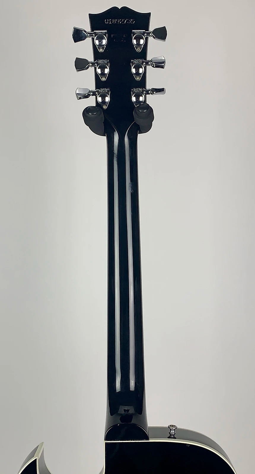 Used 2002 Gibson ES-135 Ebony W/ Hard Shell Case