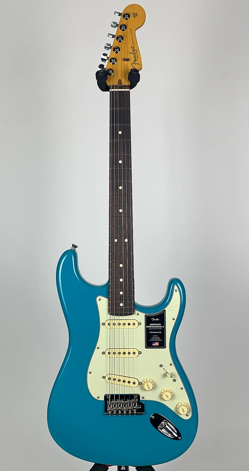 Fender American Pro II Strat Rosewood Miami Blue